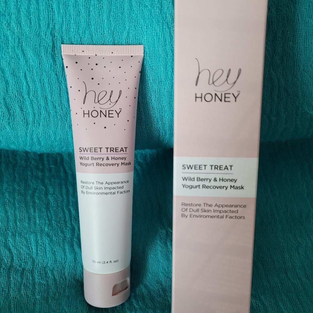 Hey Honey Sweet Treat Wild Berry & Honey Yogurt Recovery Face Mask ~ NIB!